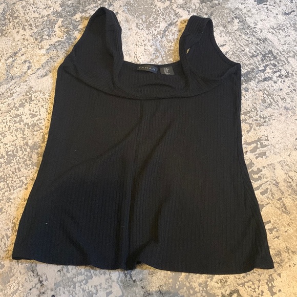 3 black tank tops - Picture 2 of 4
